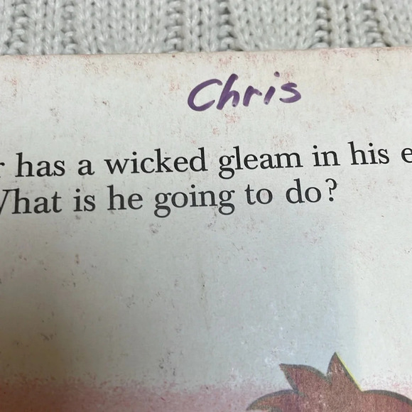 VTG Disney kids books. Two in lot. Poor Pluto ‘46 & Mickey Mouse’s Circus ‘71 - Picture 14 of 14